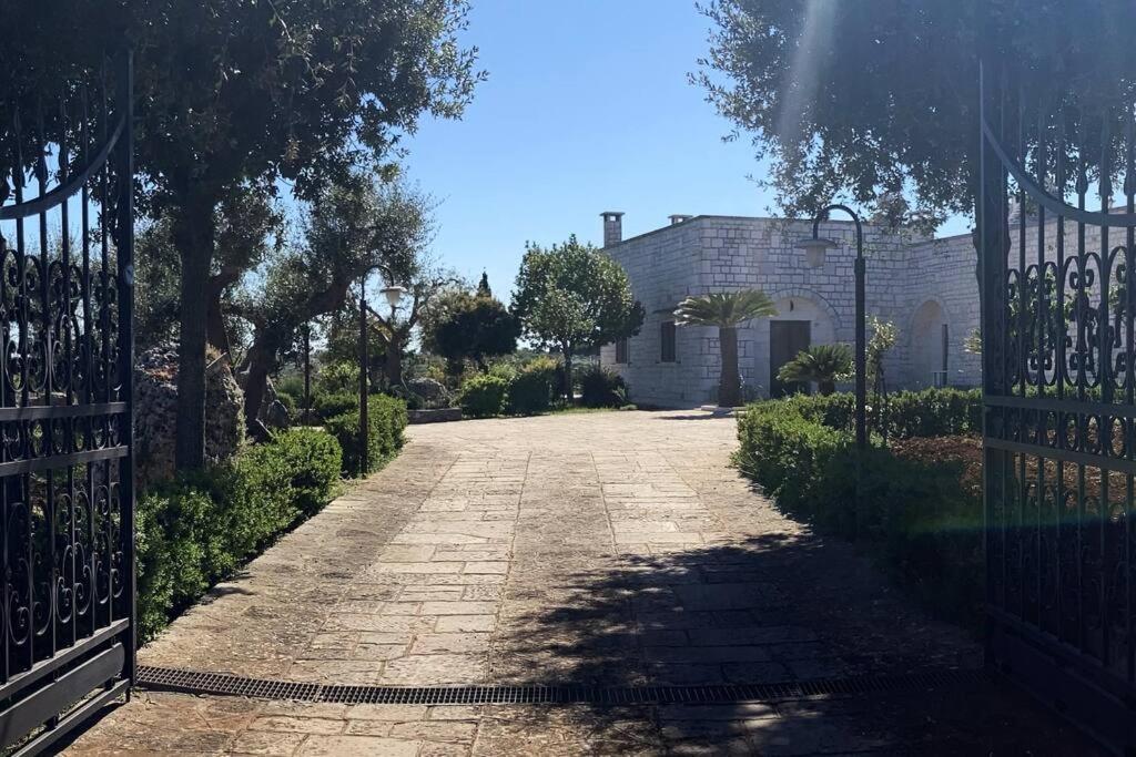Trulli Giulivi Villa Locorotondo Exterior photo